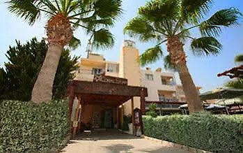 Petsas & Tavern Hotel Peyia