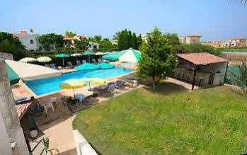 Petsas & Tavern * Peyia